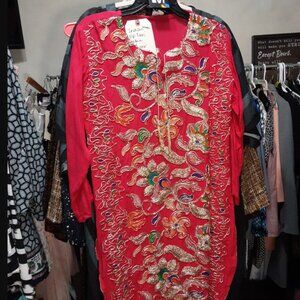 330 - Women's Middle Eastern  Tunic Fuchsia 3/4 Sleeve Shirt Medium